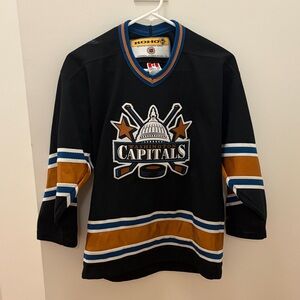 Washington Capitals Hockey Jersey
Size: Youth Large